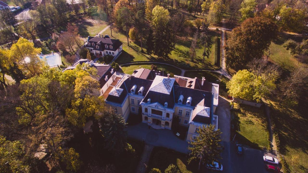 Batthyany Kastelyszallo Zalacsany Bagian luar foto