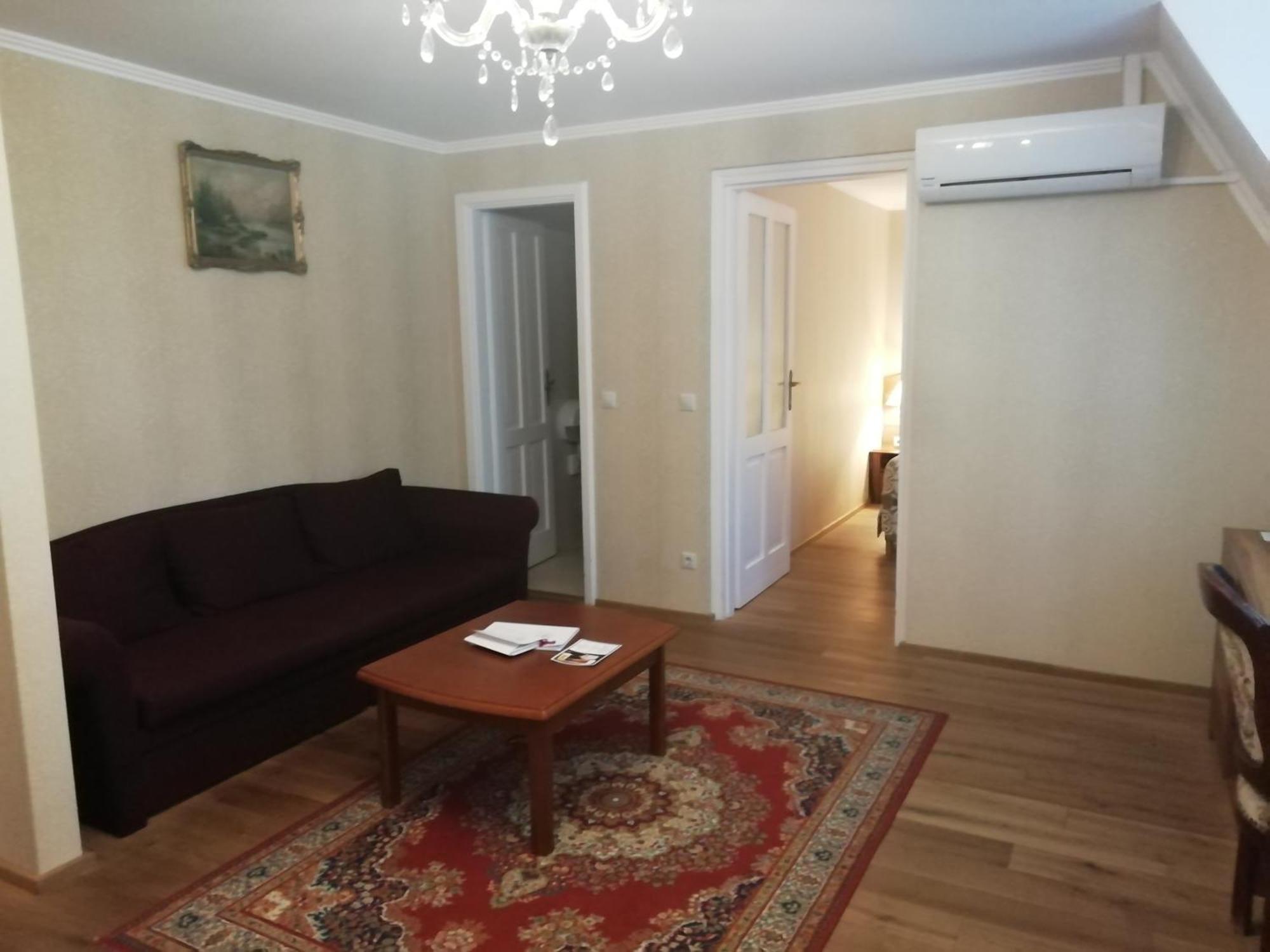 Batthyany Kastelyszallo Zalacsany Bagian luar foto